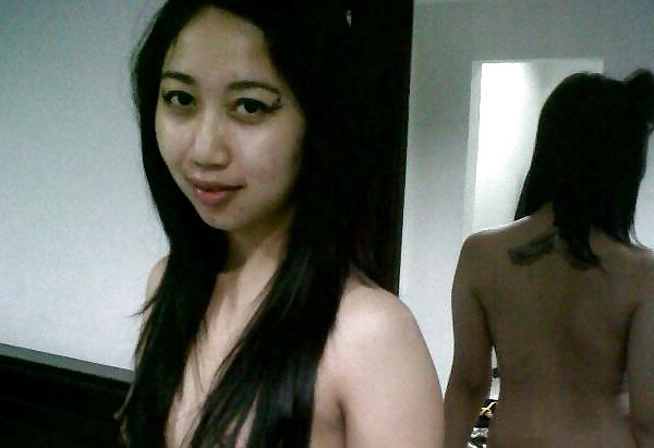 20P Angel lee please fuck me profile pics Surabaya Indonesian 