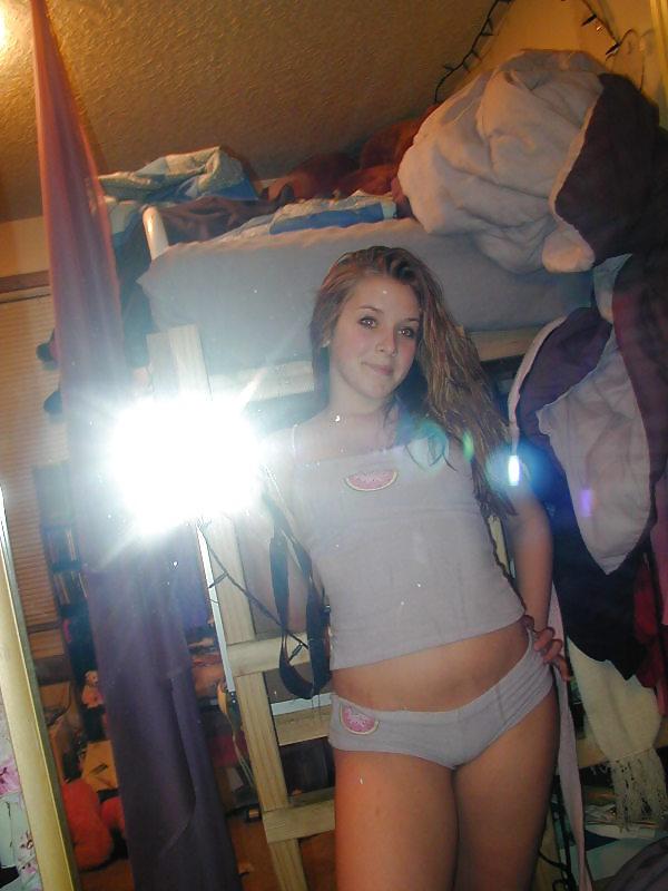 20P Selfshot Teen - only tits
