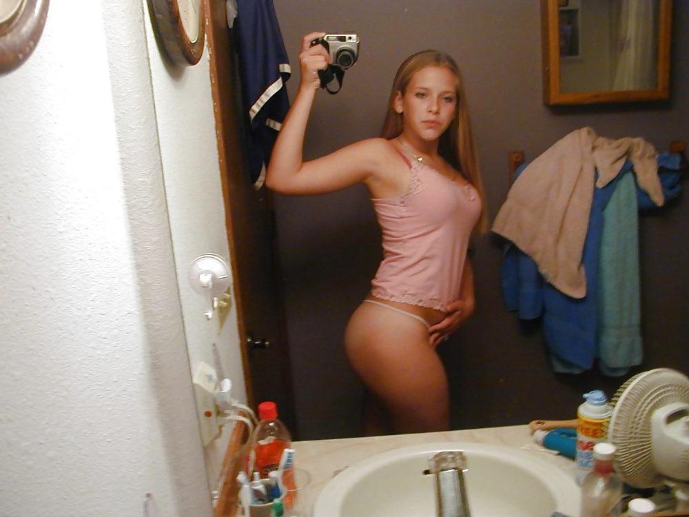 20P Selfshot Teen - only tits