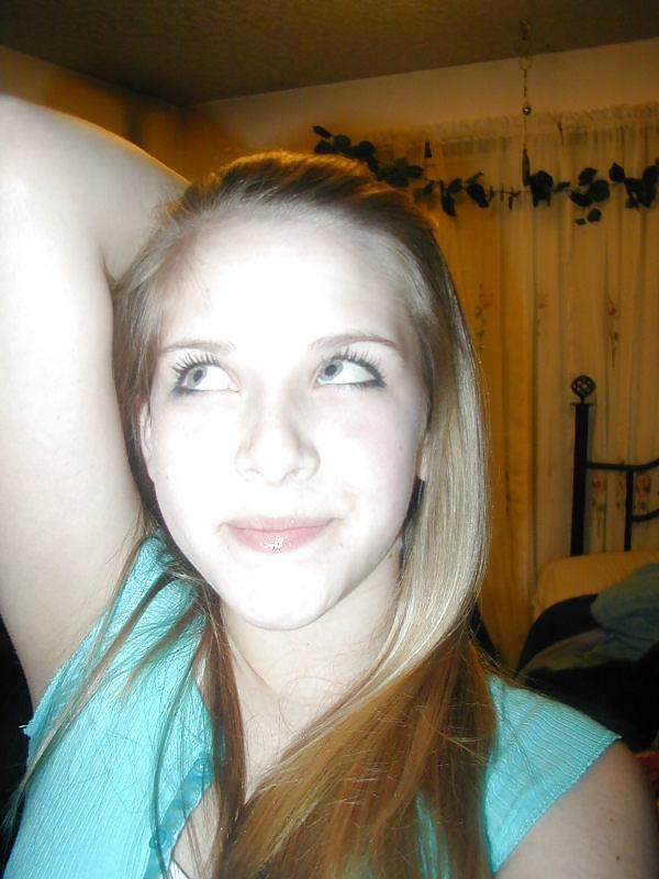 20P Selfshot Teen - only tits