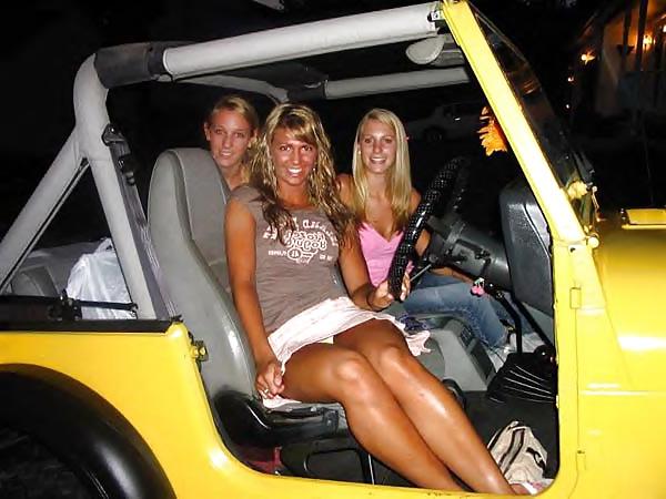 25P Amateur Jeep Babes - Mojitog