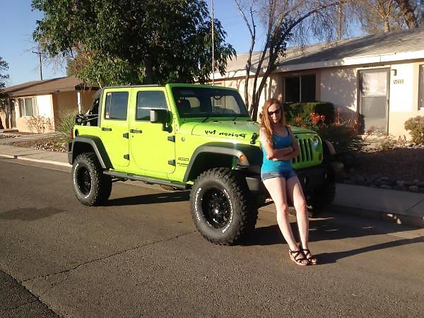 25P Amateur Jeep Babes - Mojitog
