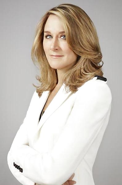 25P Would love to lick Angela Ahrendts' boots
