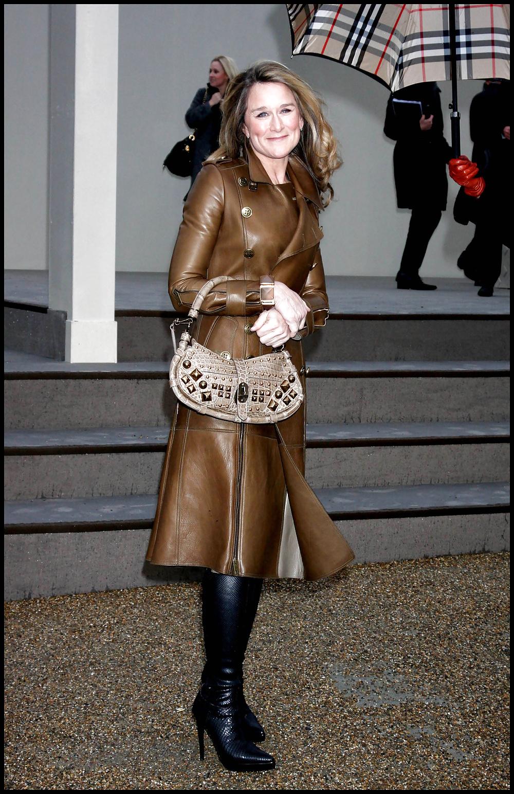 25P Would love to lick Angela Ahrendts' boots