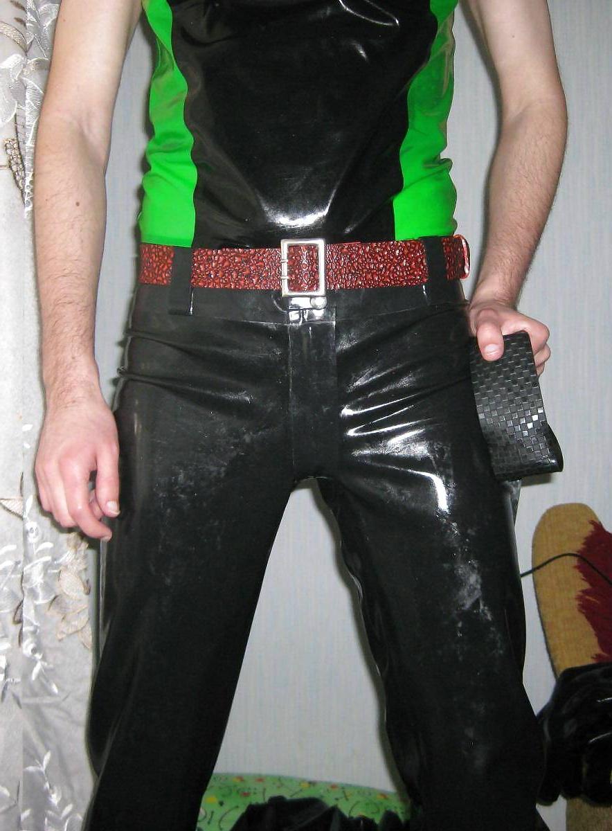 16P 3-rd. 2012-04-12. Latex jeans, belts t-shirt and socks.