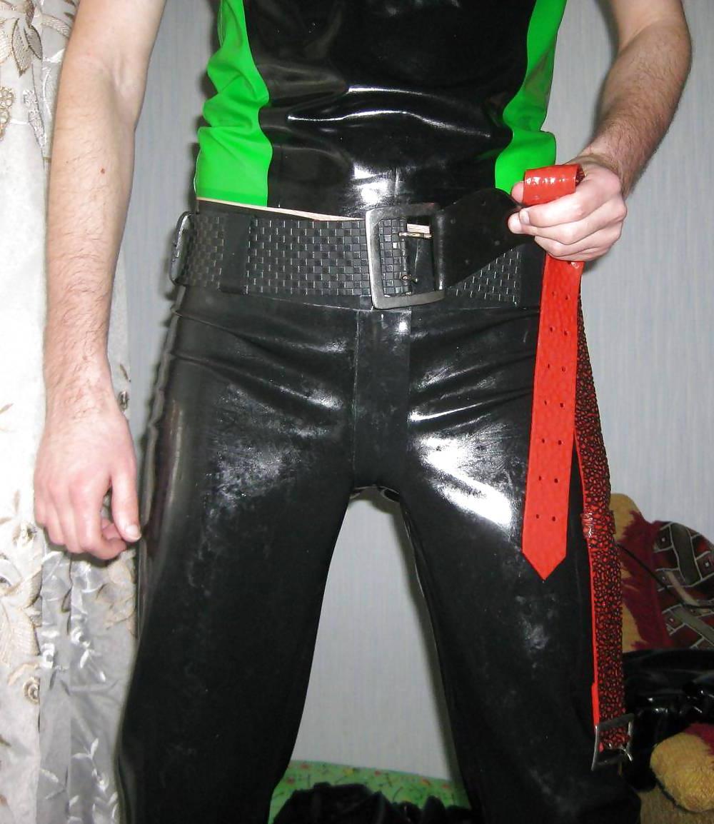 16P 3-rd. 2012-04-12. Latex jeans, belts t-shirt and socks.