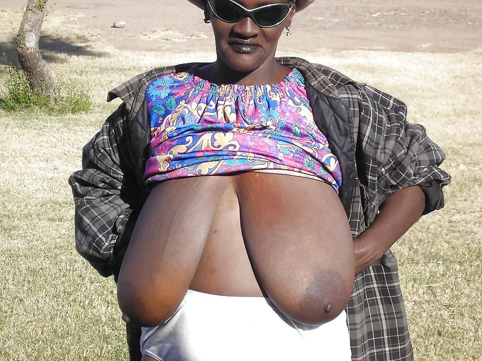 22P Tits 11 (ugly version)