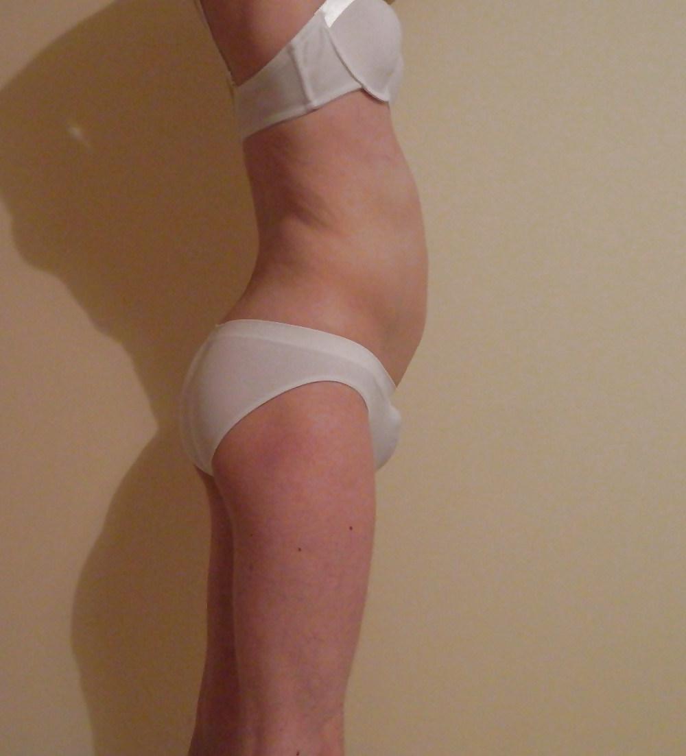 22P Cheryl Hole - Panty Poser