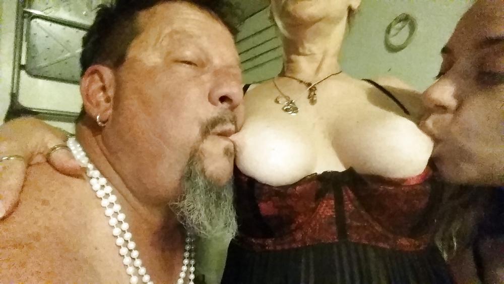 25P Photobucket - Crack Whores