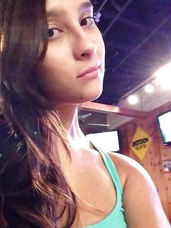 25P Perfect natural boobs teen