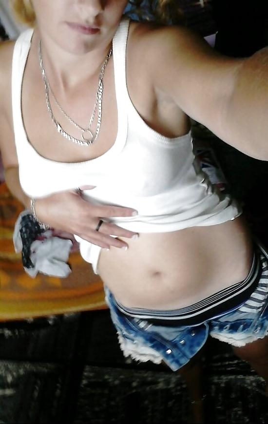 11P Big slut lesbian hole selfies want sex show boobs and pussy