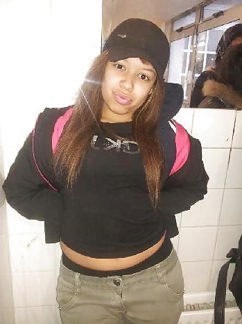 25P Rashel  Beurette 