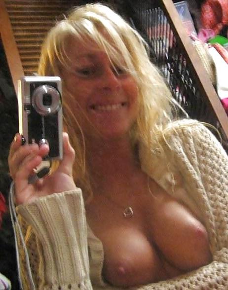 25P Self Shot Hot Babes Part IX