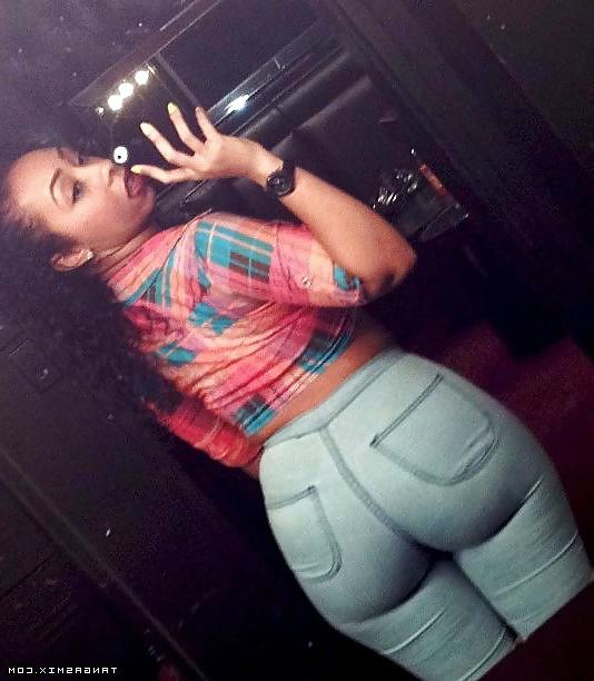 25P Tight asses spandex