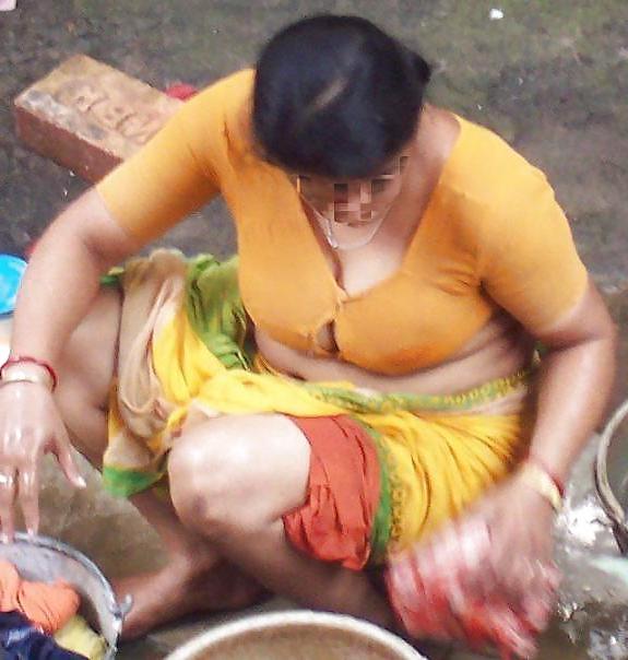 25P Bhabhi's pussy indian-part 2