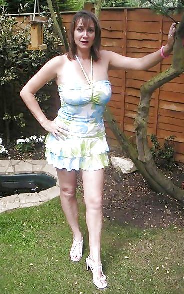 25P Big tits in tops