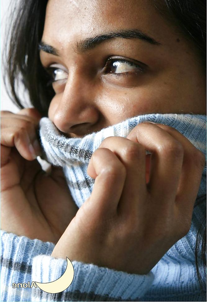 25P Indian aunty show 8