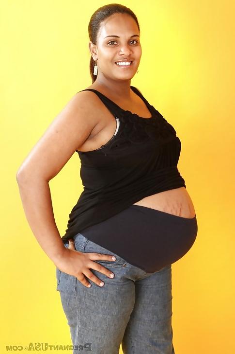 18P Tits 9 (pregnant)