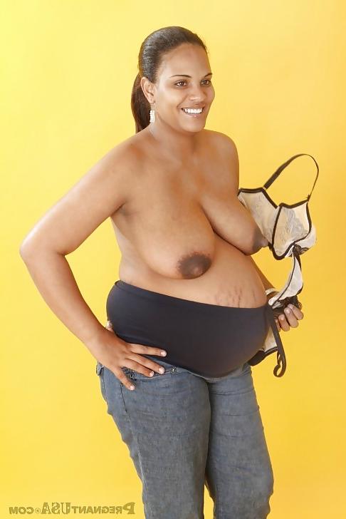 18P Tits 9 (pregnant)