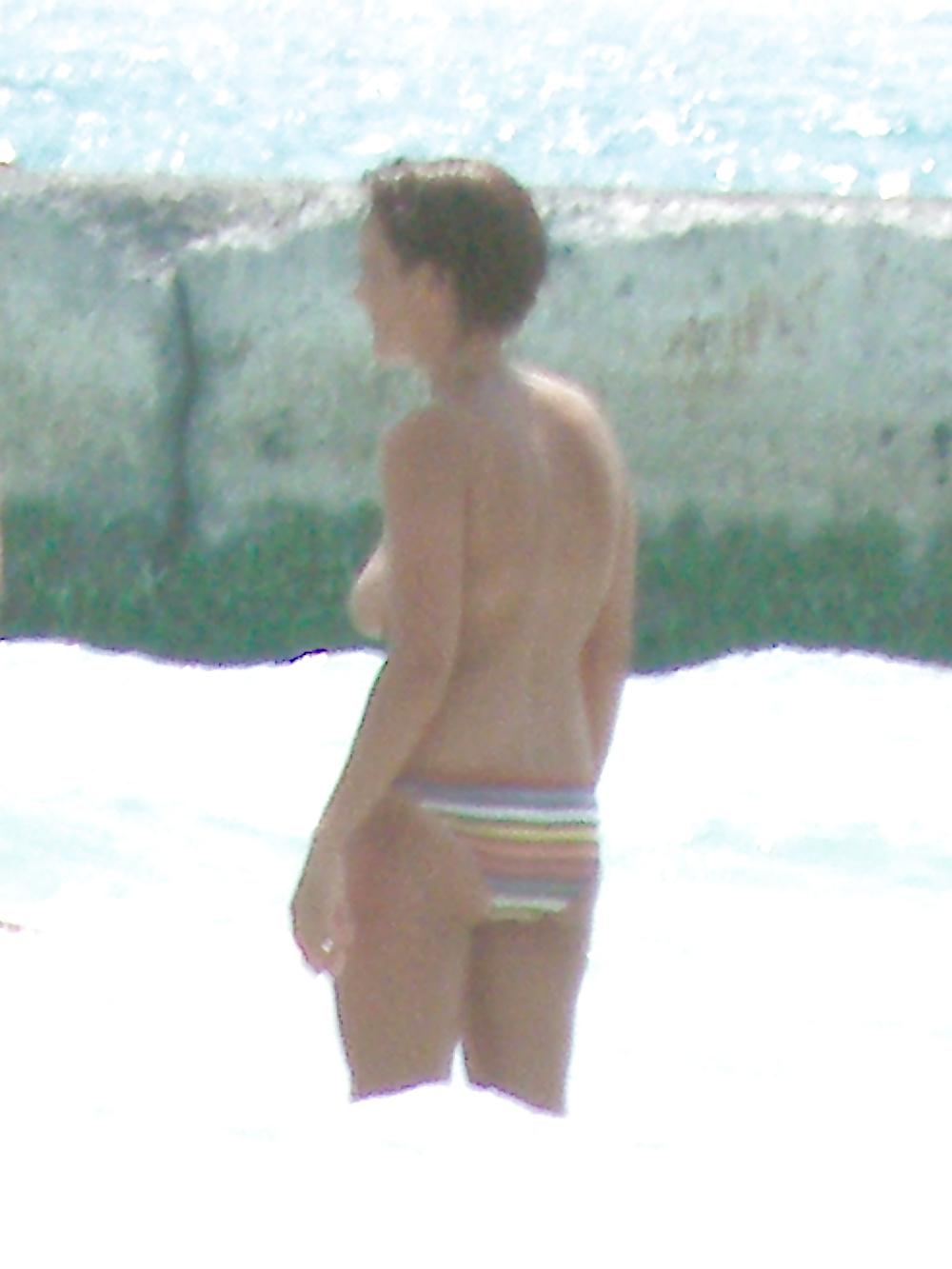 16P Italian milf