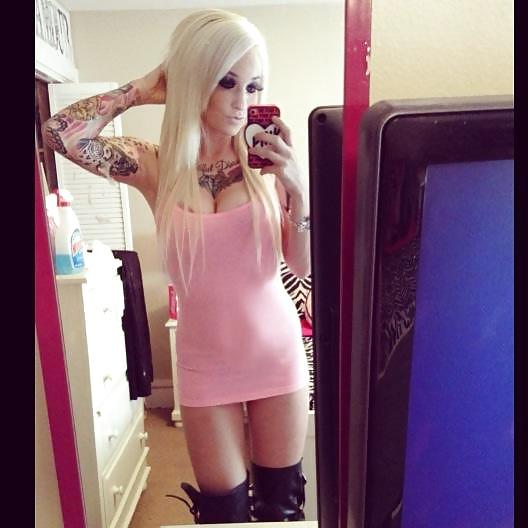 14P Hot american lesbian slut