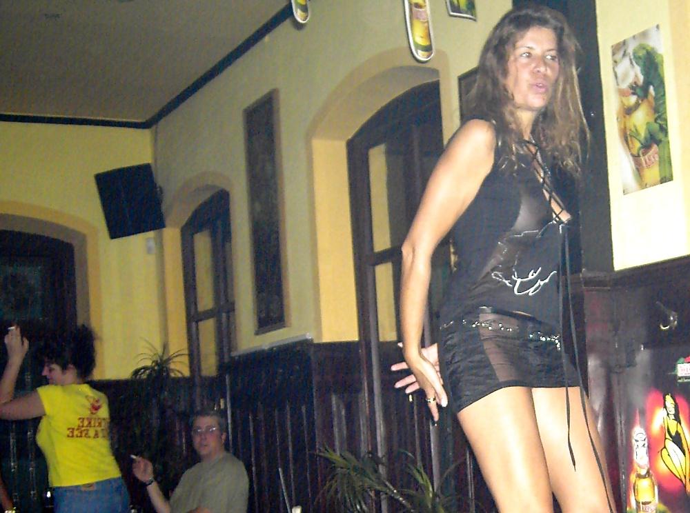 25P Julia married German whore