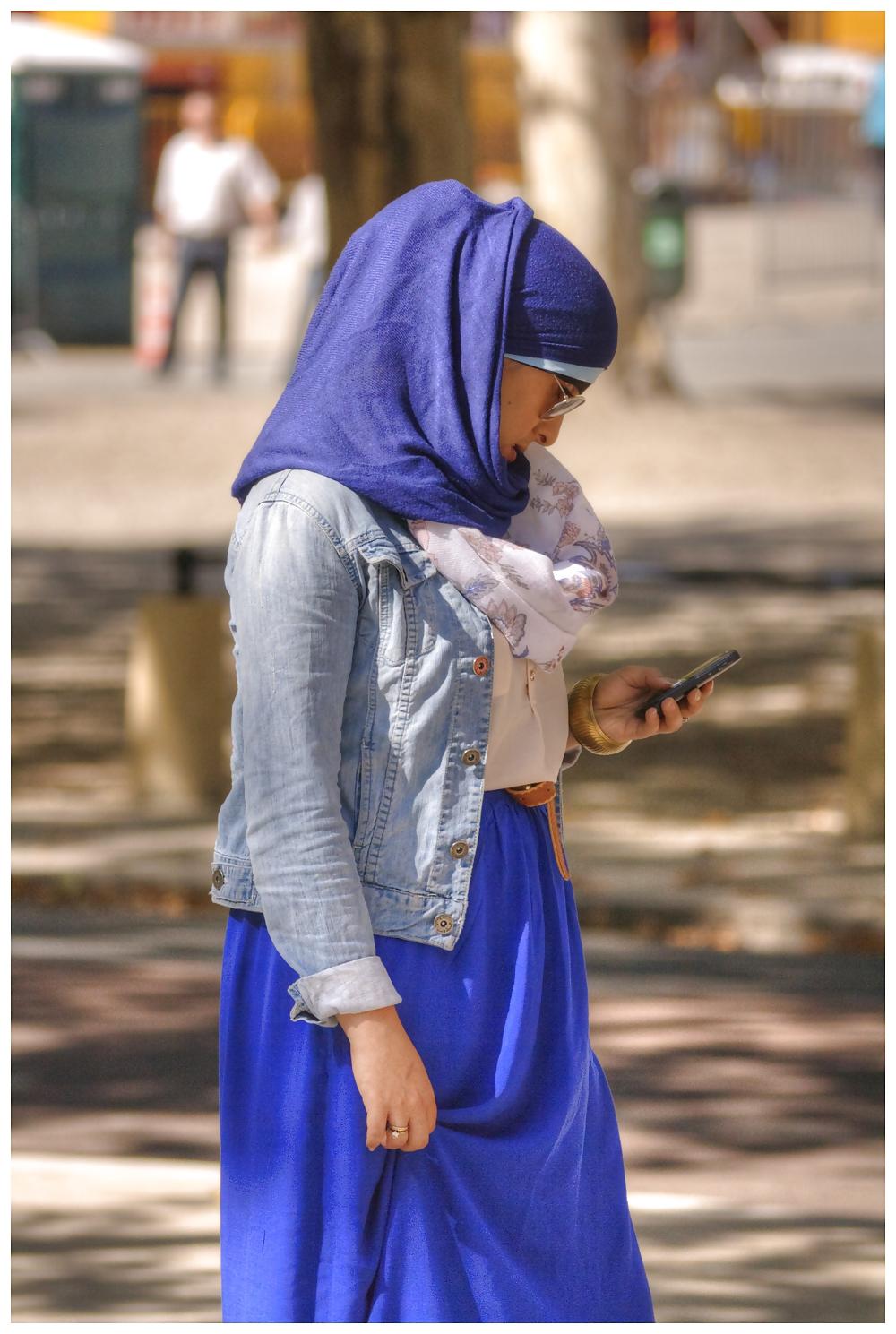 24P Belle Beurette en Hijab  2