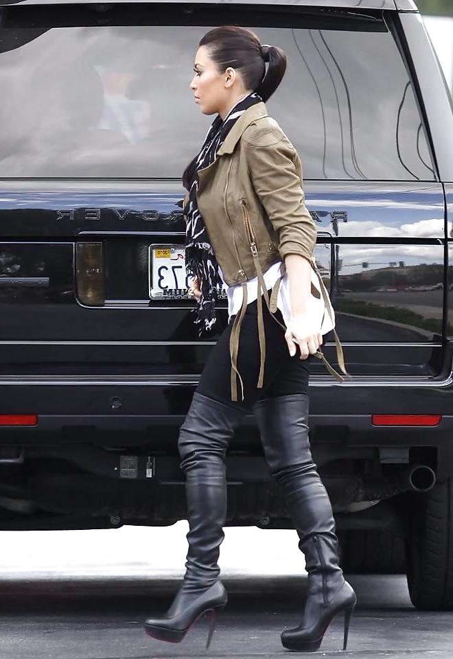 25P Celebrities in leather heels or boots