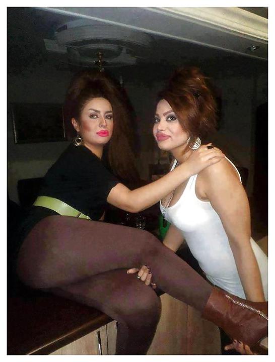 25P Persian stocking