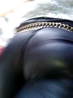 11P Spandex legging et culotte rouge bien moulant...
