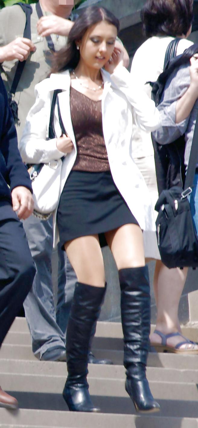 14P In The Streets 114 - Lady in Black Fuck Me Boots