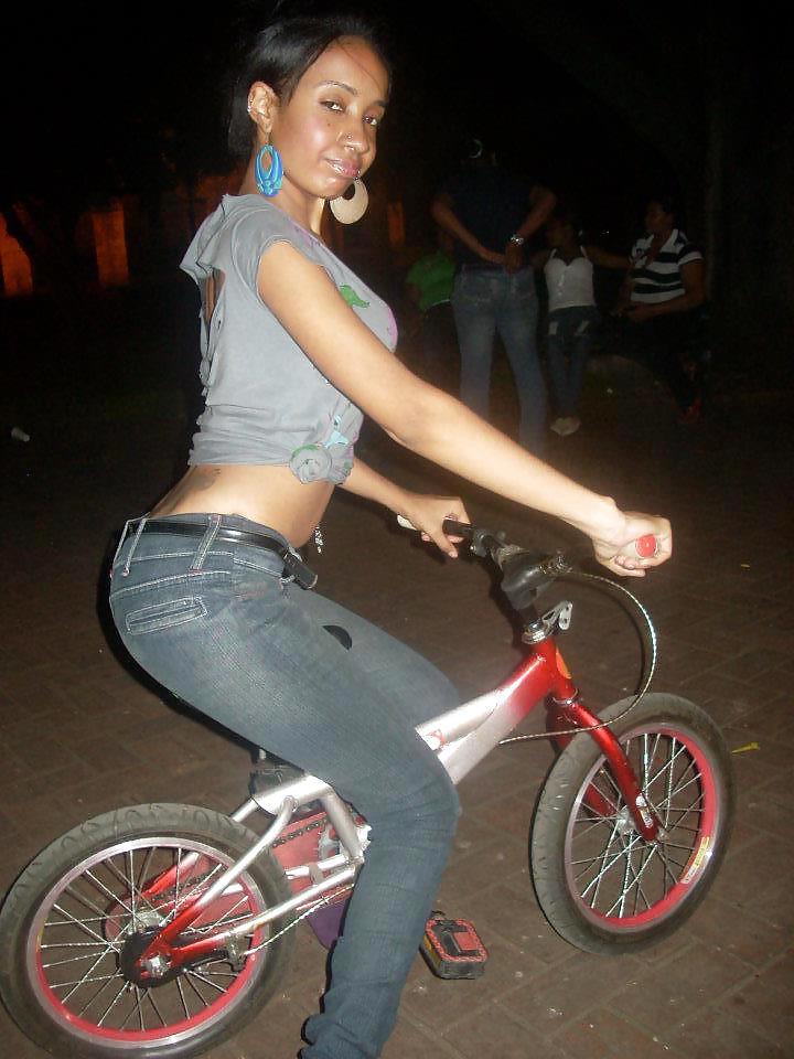 25P Photos women dominicanas 