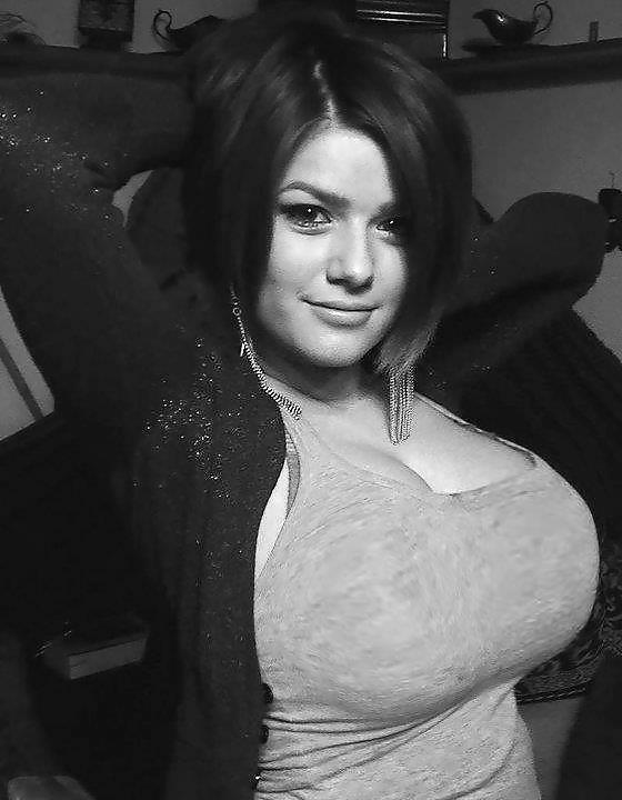 25P Lisa Fisher aka Laura Marchale a new big boobed young girl !