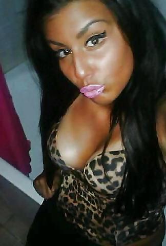 16P Beurette au gros sein nawel 92