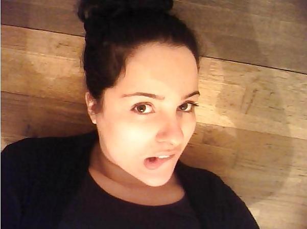 18P Arab Beurette Sarah salope de Drancy
