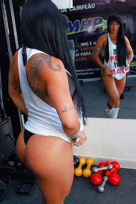 21P Butts asses and tits 
