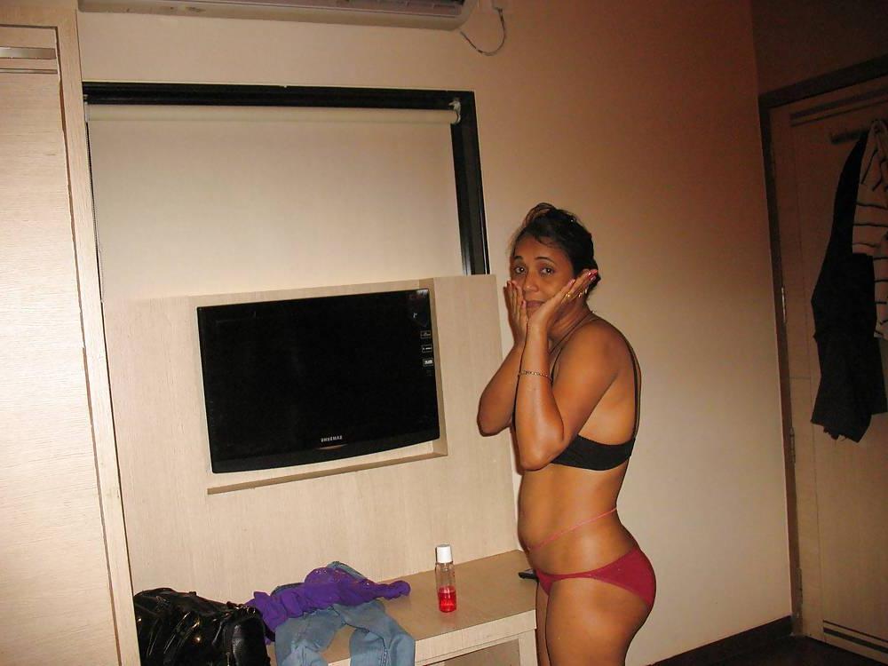 22P Indian nude women 47