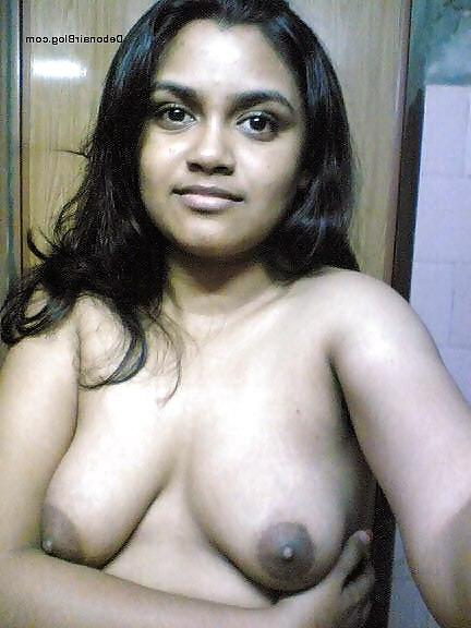 25P Indian nude women 50