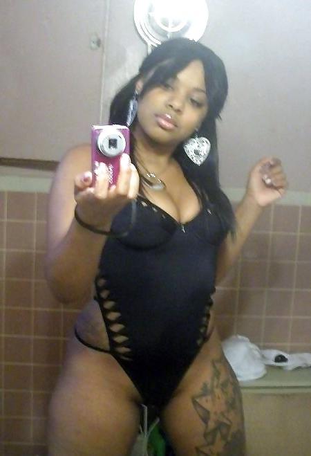 25P Amateur Black Girls 12