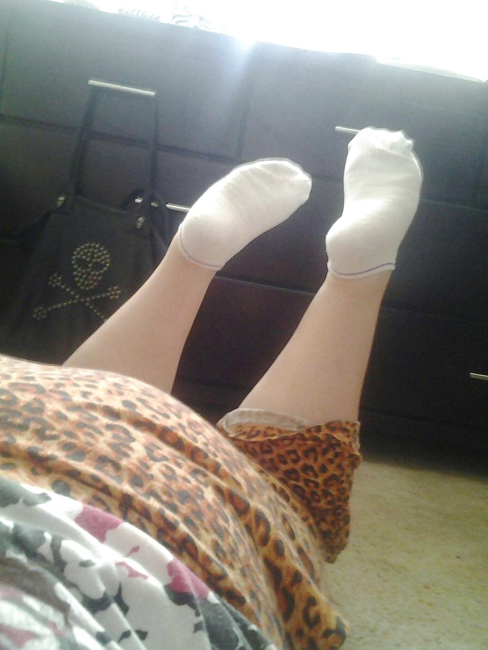 11P Hana and her sexy smelly white ankle socks
