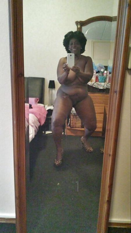 25P Black mature big tits ass