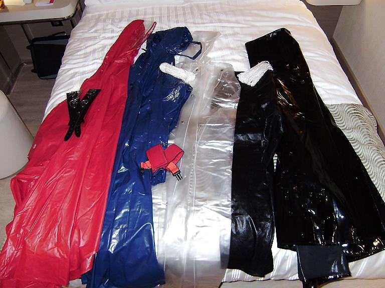 4P PVC Rainwear Bondage Regenmantel