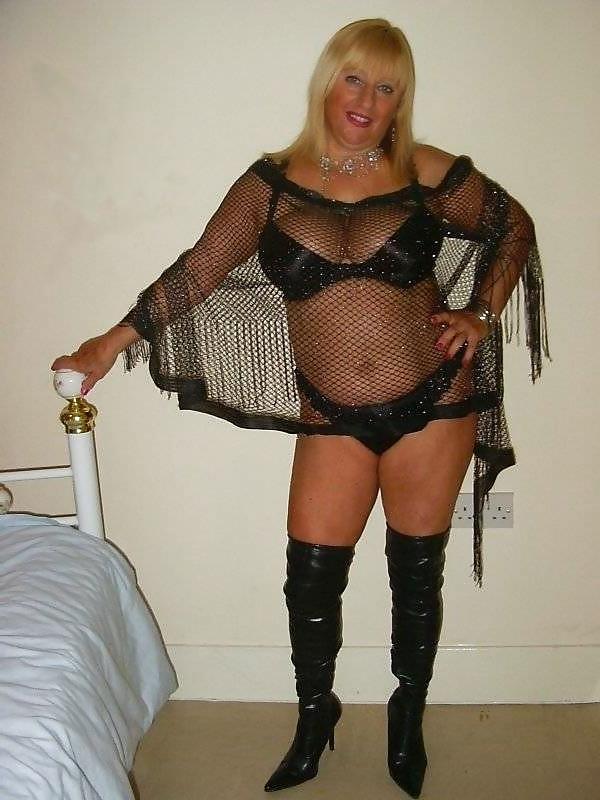 25P Mature Boobs 3