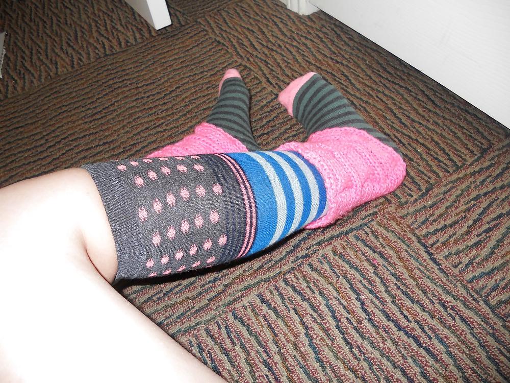 14P Legwarmer Socks and Feet