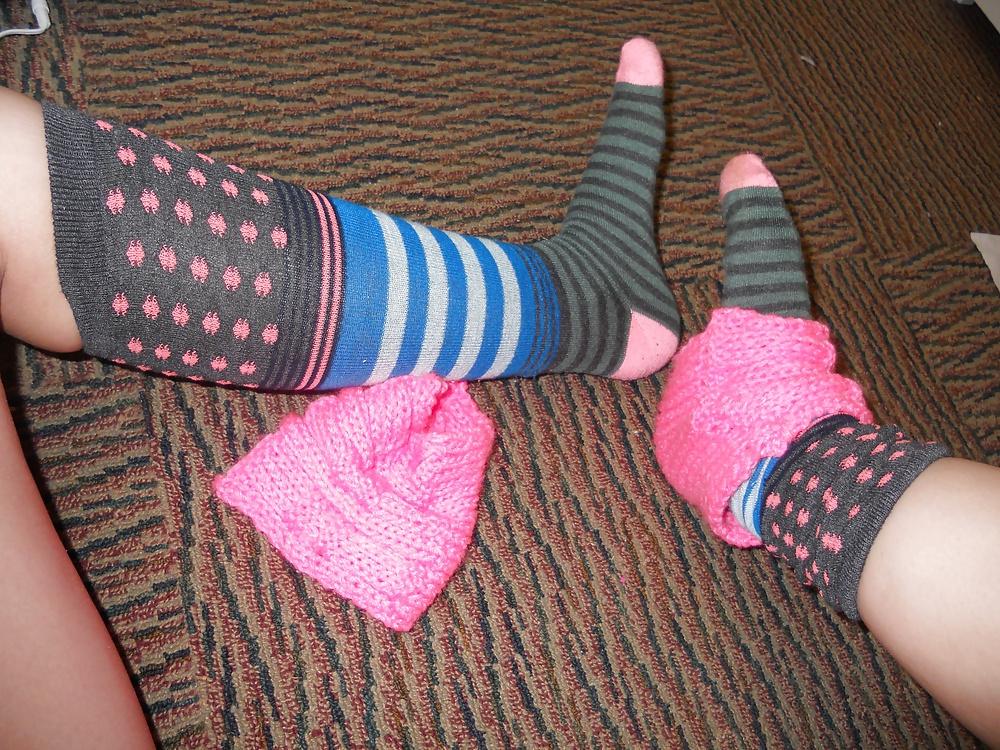 14P Legwarmer Socks and Feet