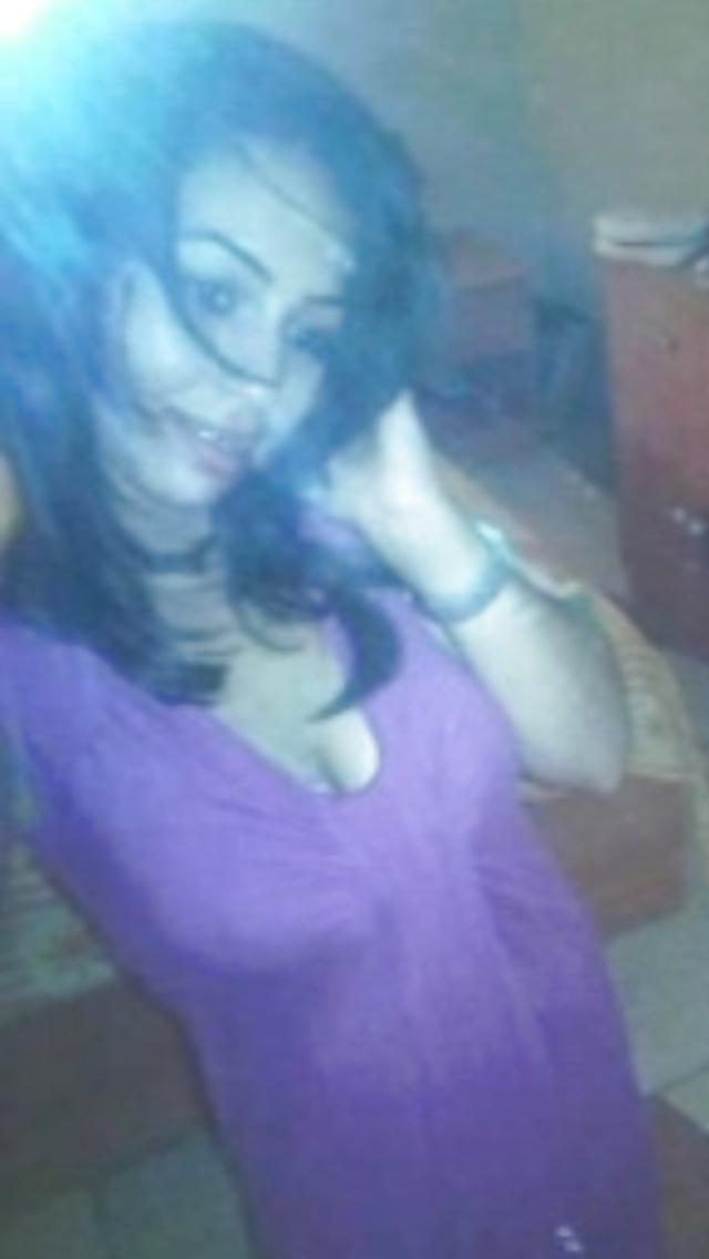 11P SARA BEURETTE MAROCAINE GROS SEINS