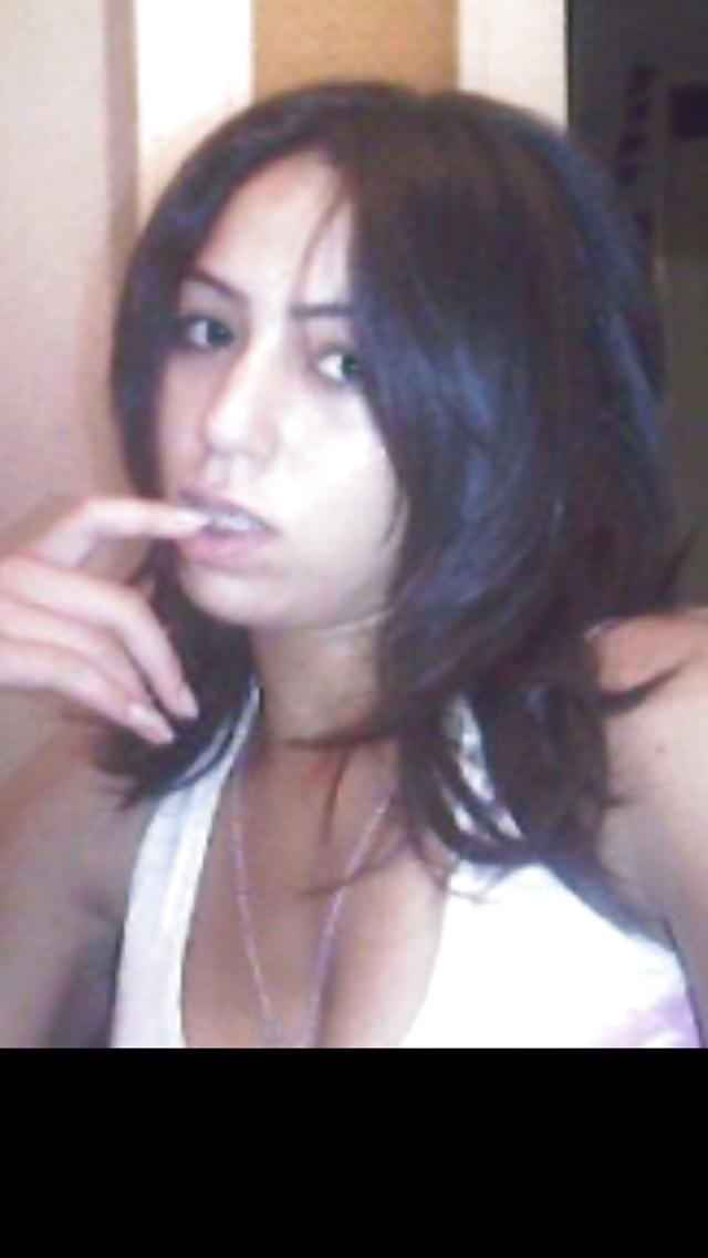 11P SARA BEURETTE MAROCAINE GROS SEINS
