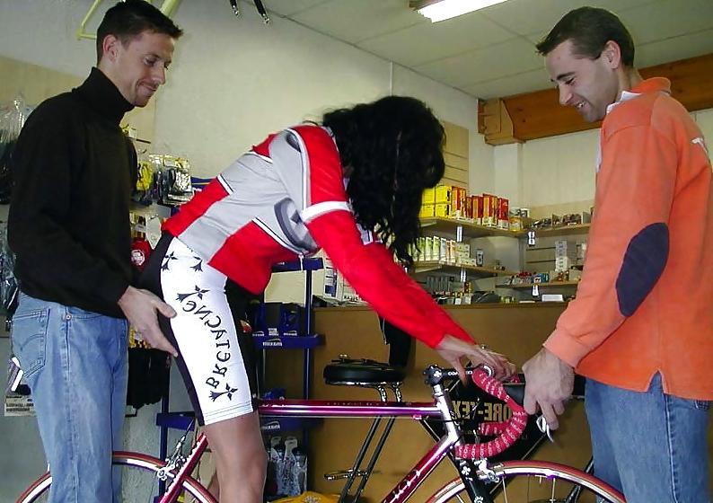 17P FRENCH NADINE fucked by two men in a bicycle shop