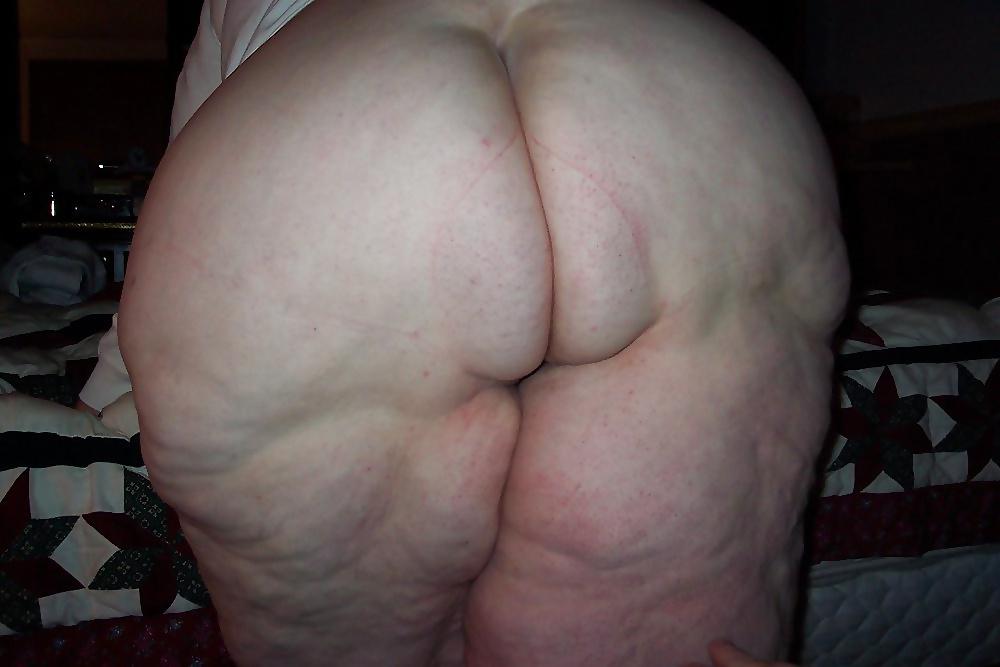 25P Massive butts 12