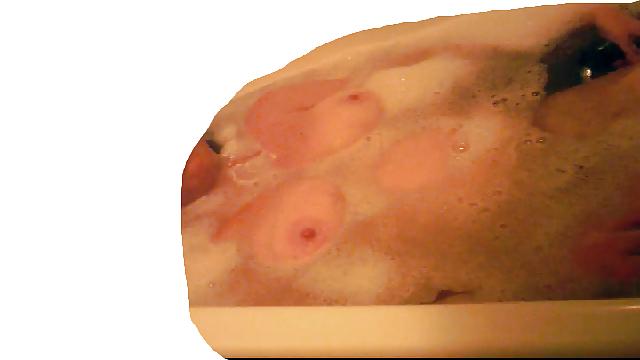 11P Busty wife 9 - moglie tettona.......caught under the shower